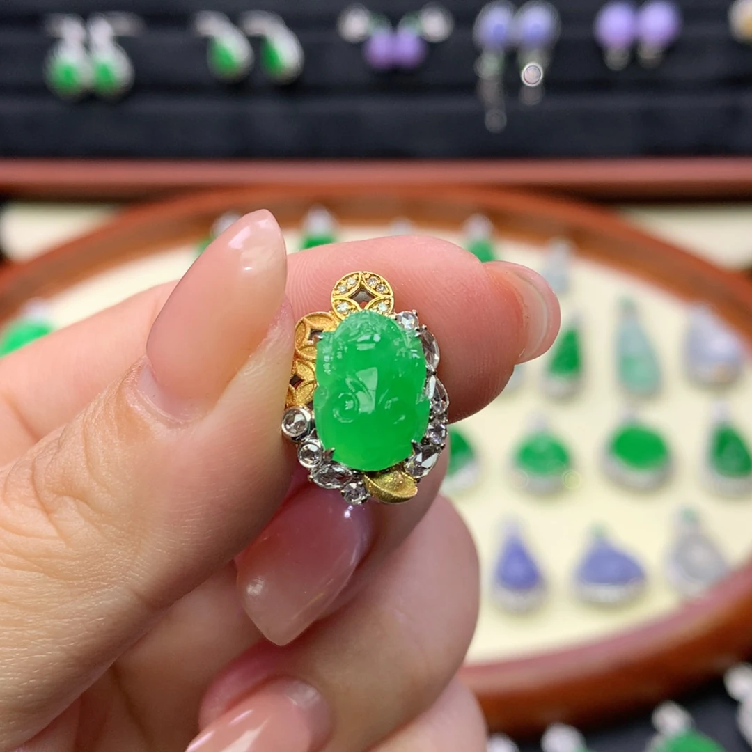 翡翠18K金镶嵌吊坠(不含链)