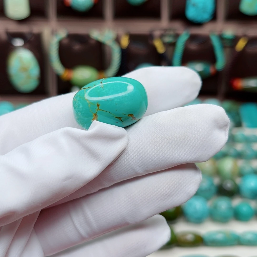 绿松石未镶嵌纯天然原矿绿松石