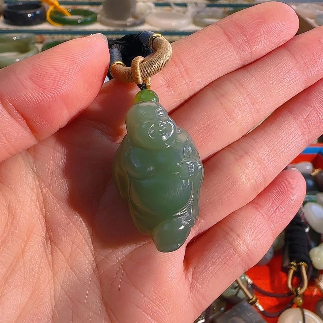 颈饰未镶嵌和田玉逍遥佛