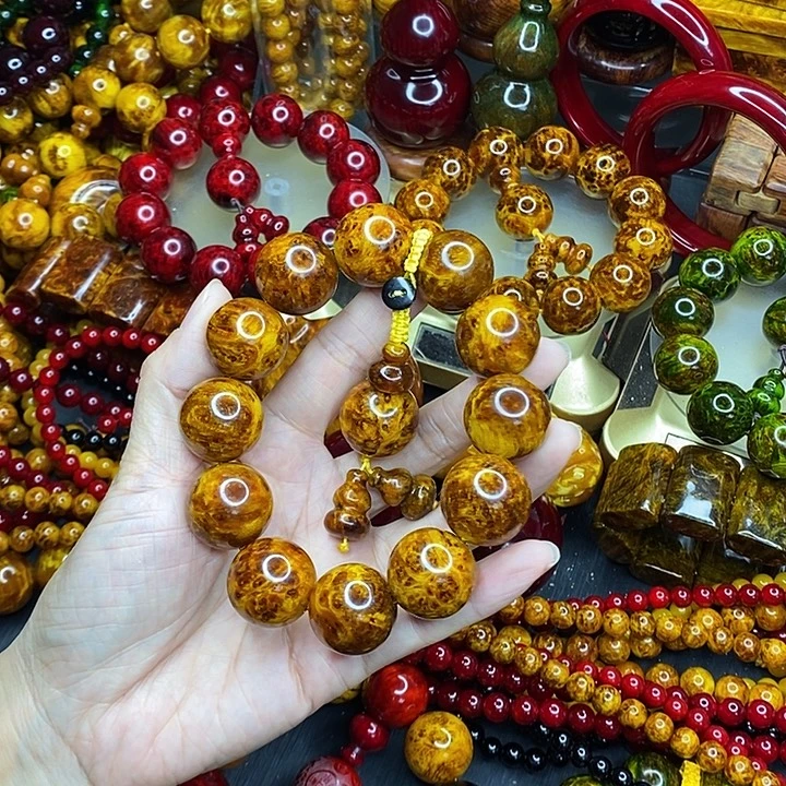 松木琥珀木文玩手串