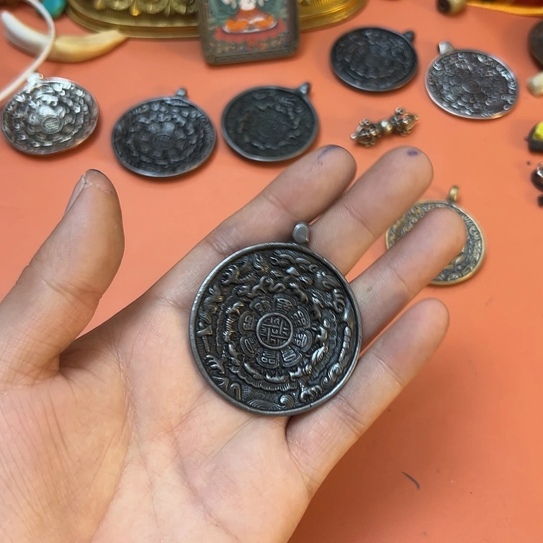 玛吉阿米藏式臻品直播间