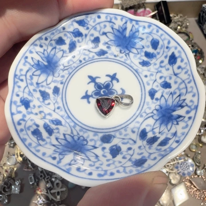 瓷片偌*?瓷器的制作工艺和