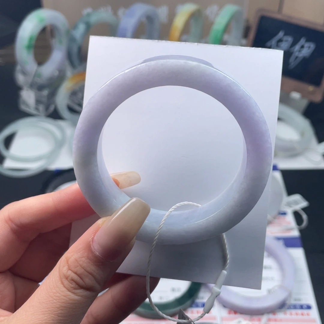 定制翡翠未镶嵌翡翠手镯基地质检发货