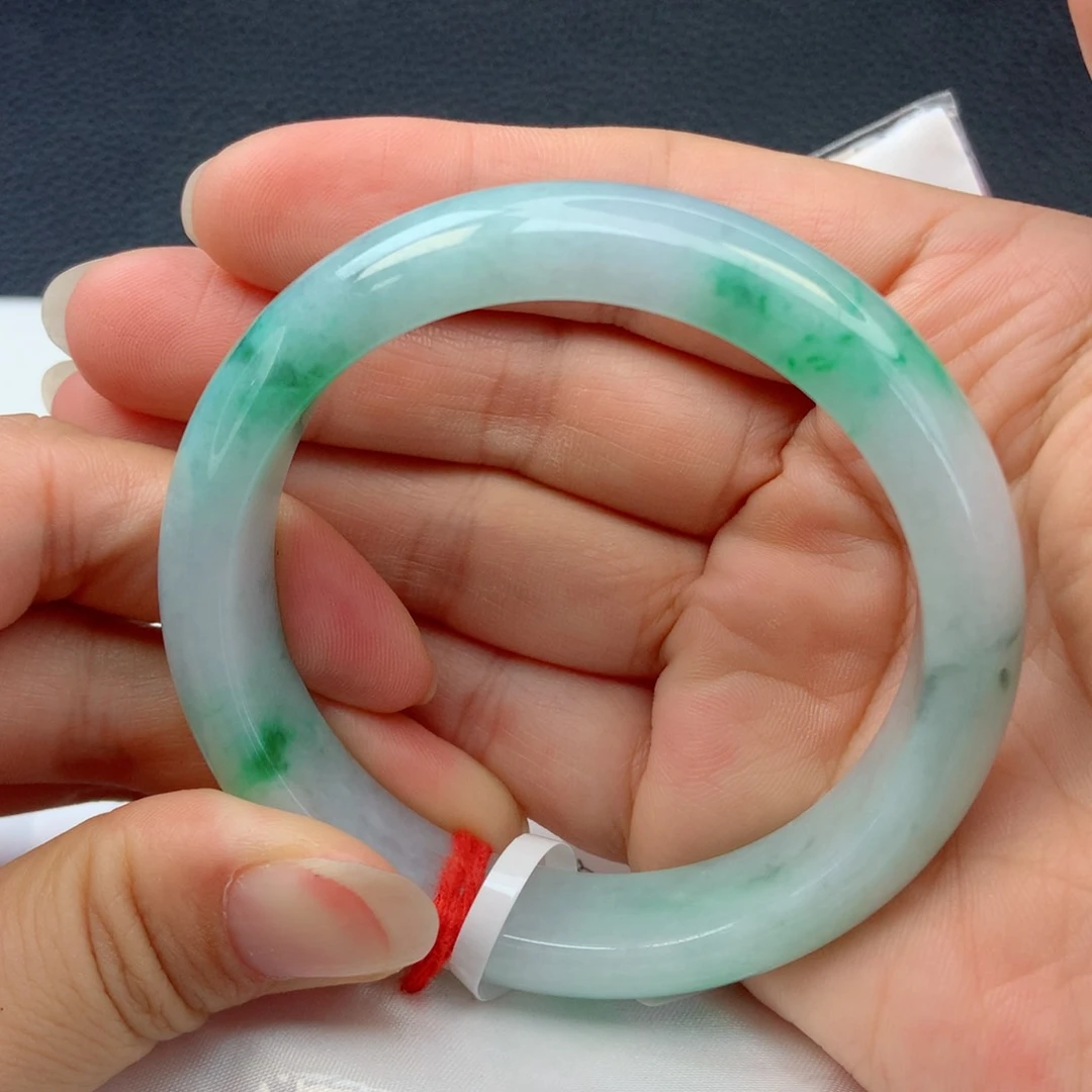 未镶嵌手镯翡翠55圈