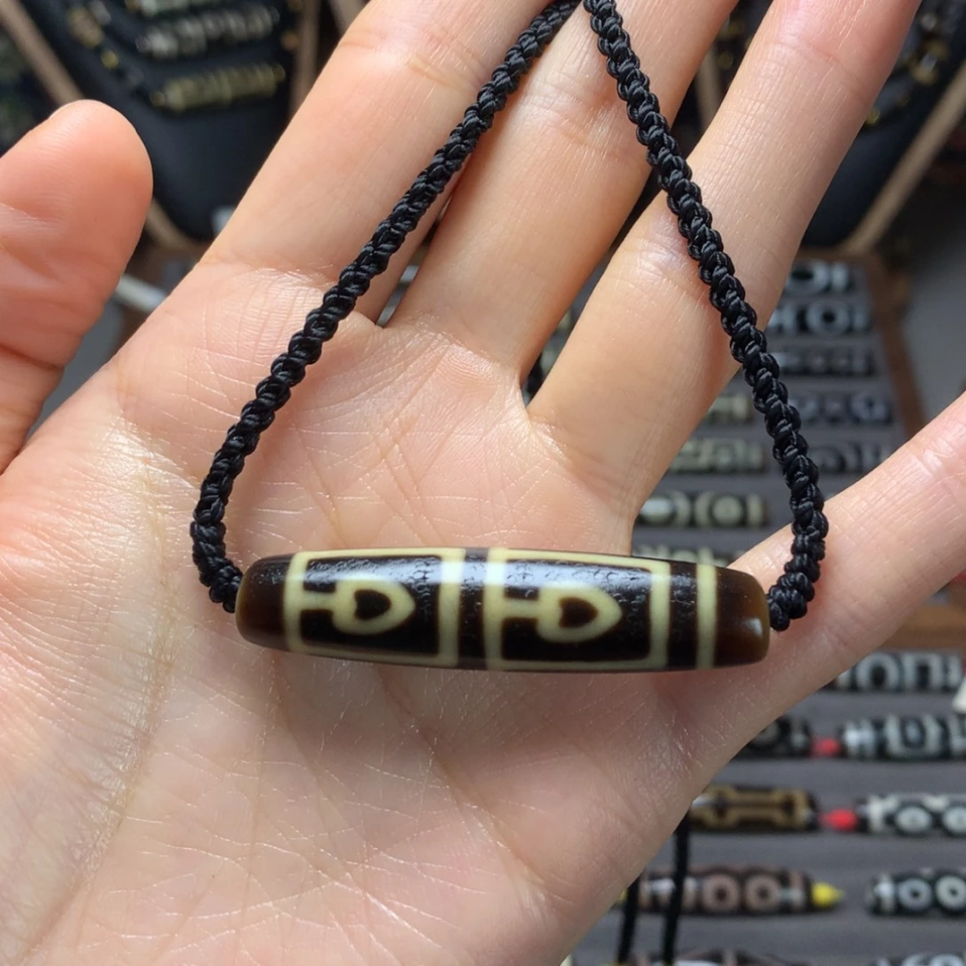 玛瑙/玉髓未镶嵌吊坠(赠链)