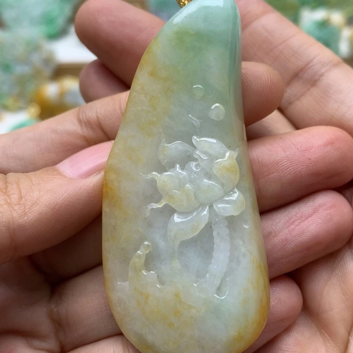 颈饰未镶嵌翡翠翡翠