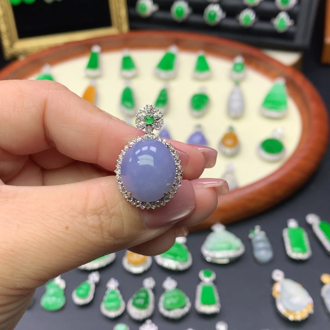 翡翠18K金镶嵌吊坠(不含链)