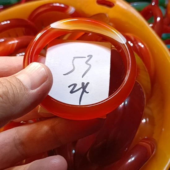手镯玛瑙/玉髓未镶嵌