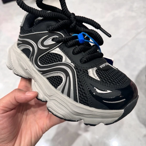 13005高端童装时尚百搭新款运动鞋E1(需拍大一码)