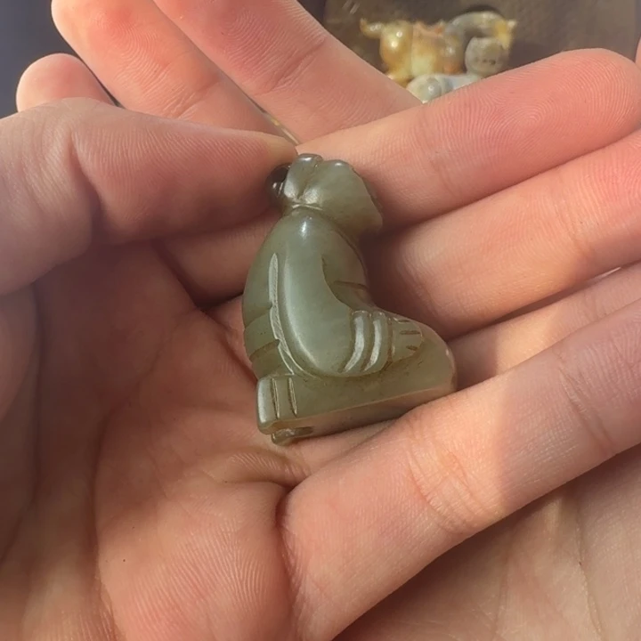 H***y和田玉（糖玉）未镶嵌挂件