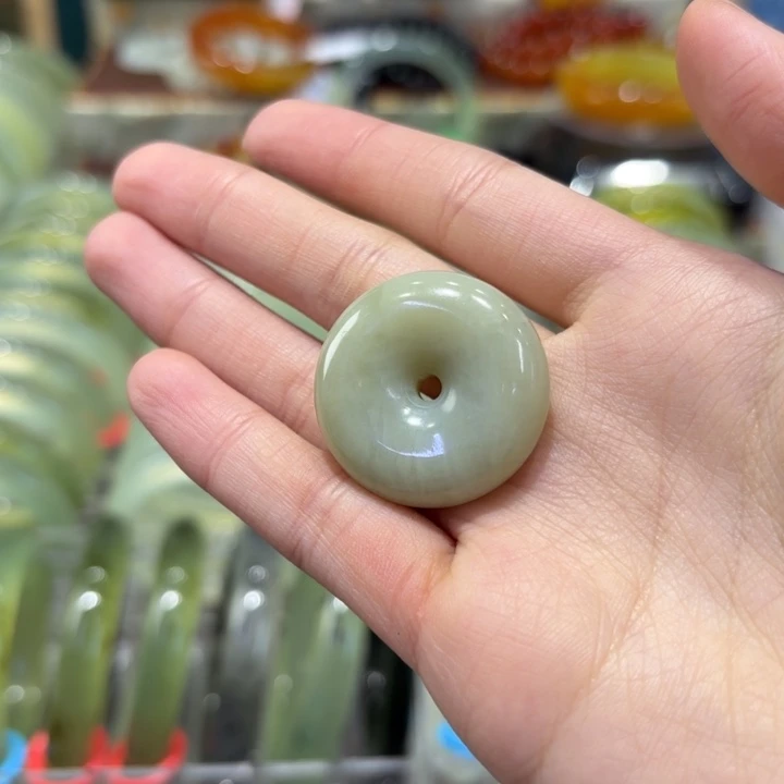 岫玉未镶嵌手镯天然