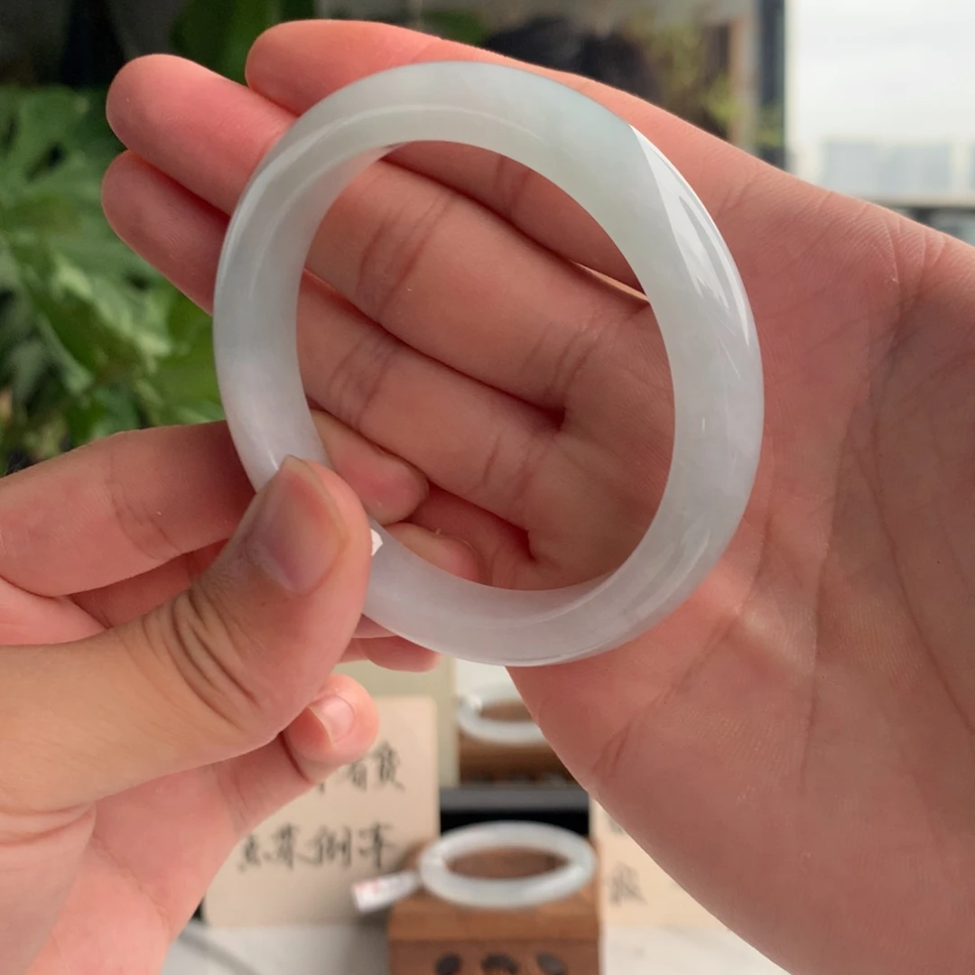 翡翠手镯未镶嵌96号57