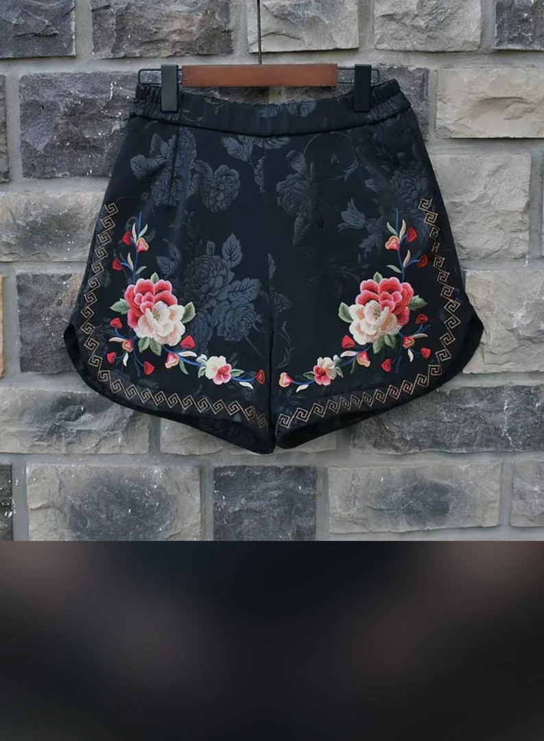 民族风刺绣高档短裤