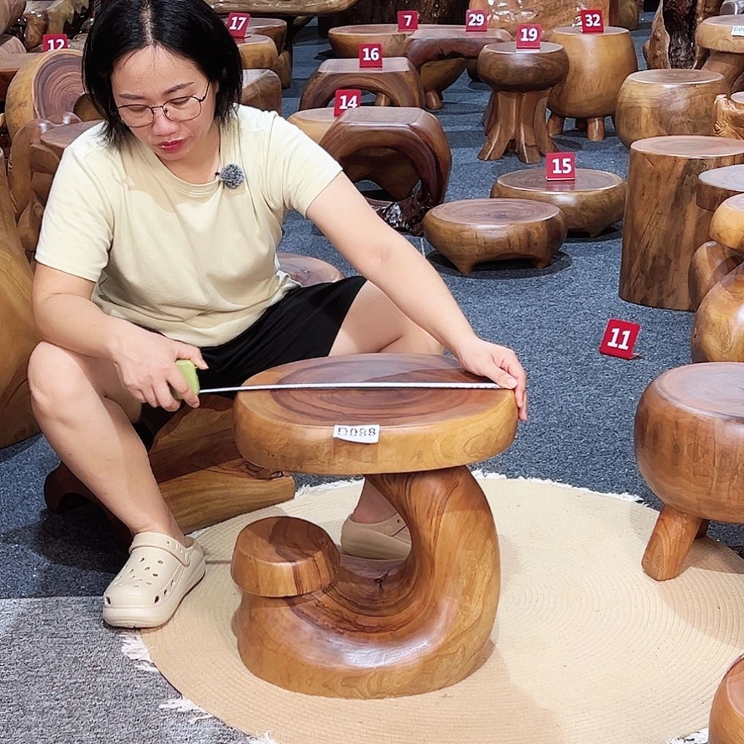 40 号香樟木尺寸：40-32-40cm
