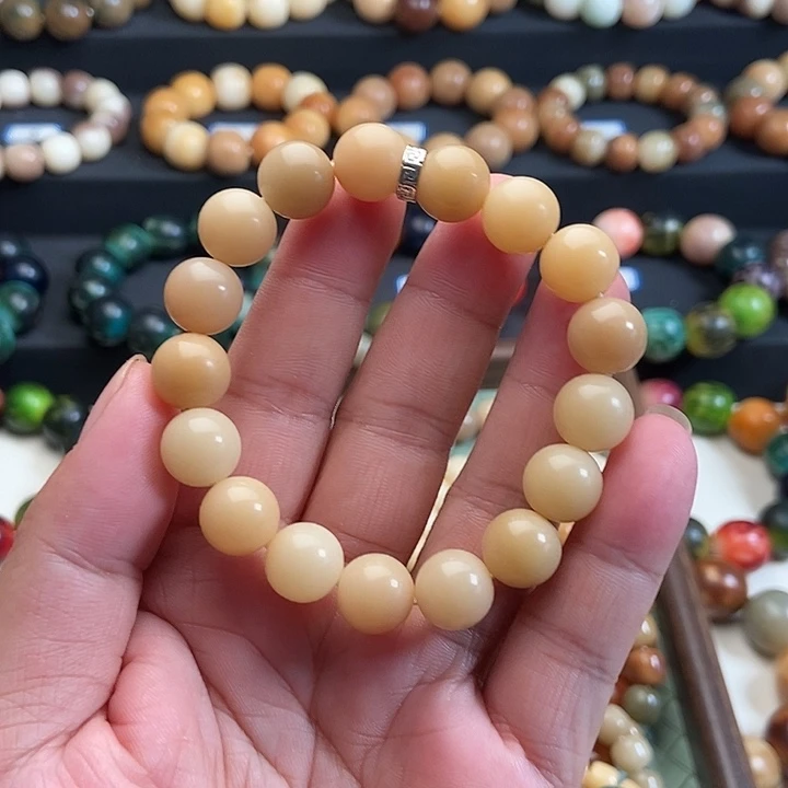 吊坠菩提根/象牙果11mm圆珠风化色