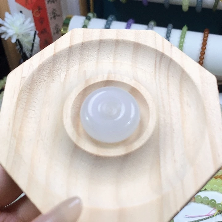 和田玉18K金镶嵌手串