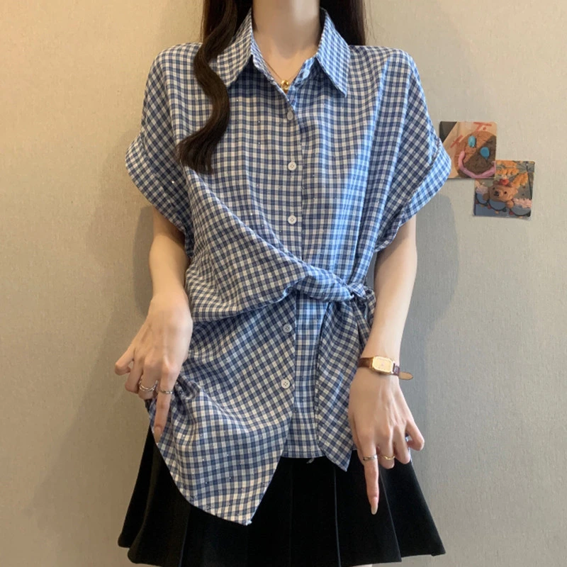 韩版烫钻绑带蓝色格子短袖衬衫女夏季胖mm遮肚藏肉不规则百搭衬衣