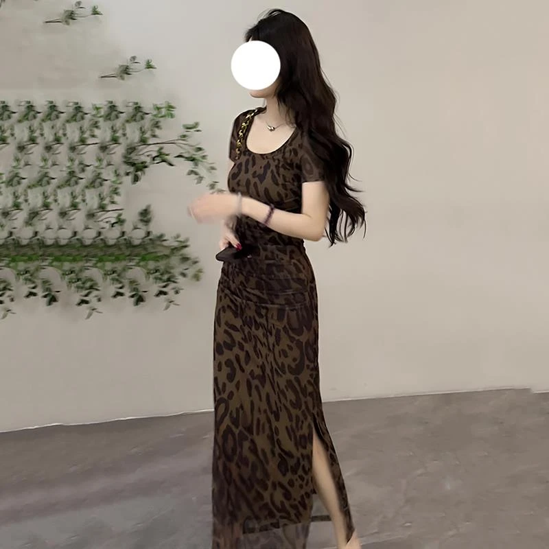【婷婷】复古豹纹百搭修身显瘦连衣裙开叉包臀新款短袖纯欲风长裙夏