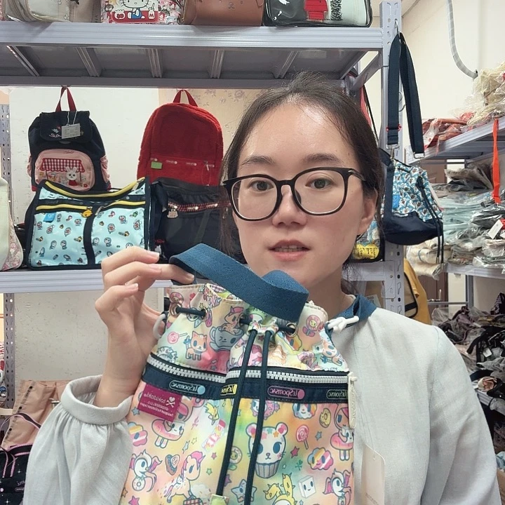 PU箱包收纳箱化妆包等