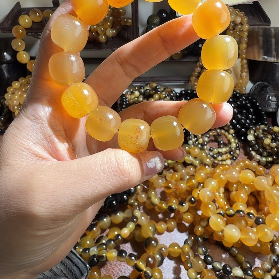 瓷***恒驴蹄子16✖️15纯蜜色手串