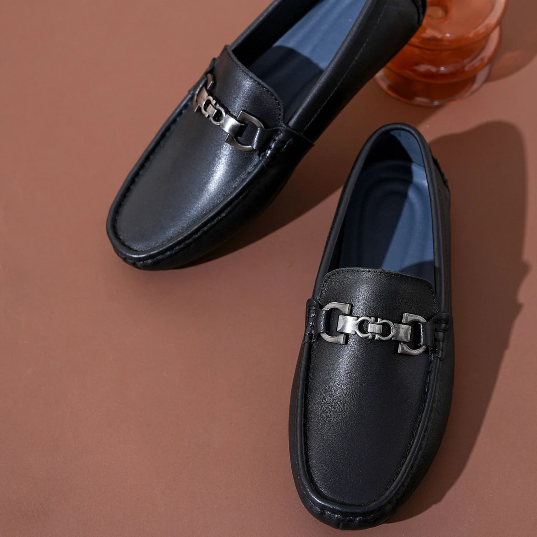 2025新款男士豆豆鞋时尚百搭