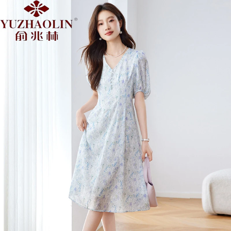 俞兆林法式雪纺碎花连衣裙女夏季2025新款收腰显瘦气质v领泡泡袖