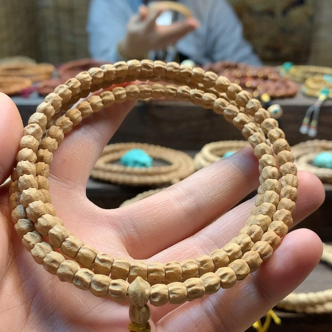 柏香籽/百香籽吊坠黄油皮方块顺