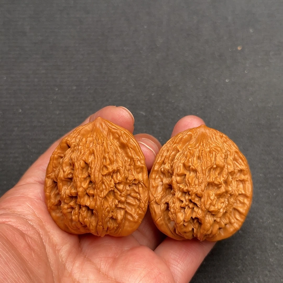 把件桃核40×39全品狼牙麦穗虎头A401