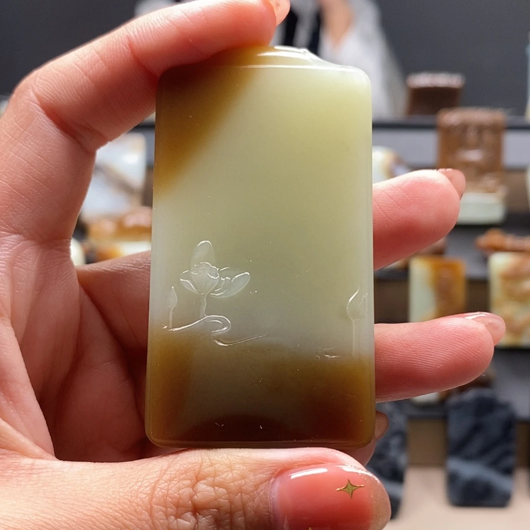 未镶嵌和田玉挂件