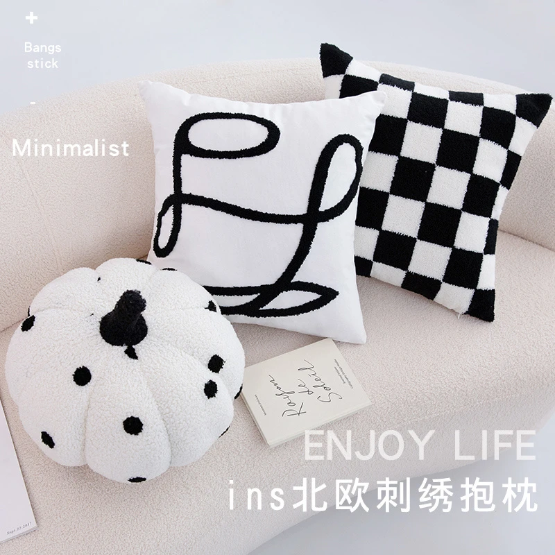 沙发靠背垫 ins黑白格子抱枕飘窗抱枕小摆件沙发靠枕床头靠垫含芯