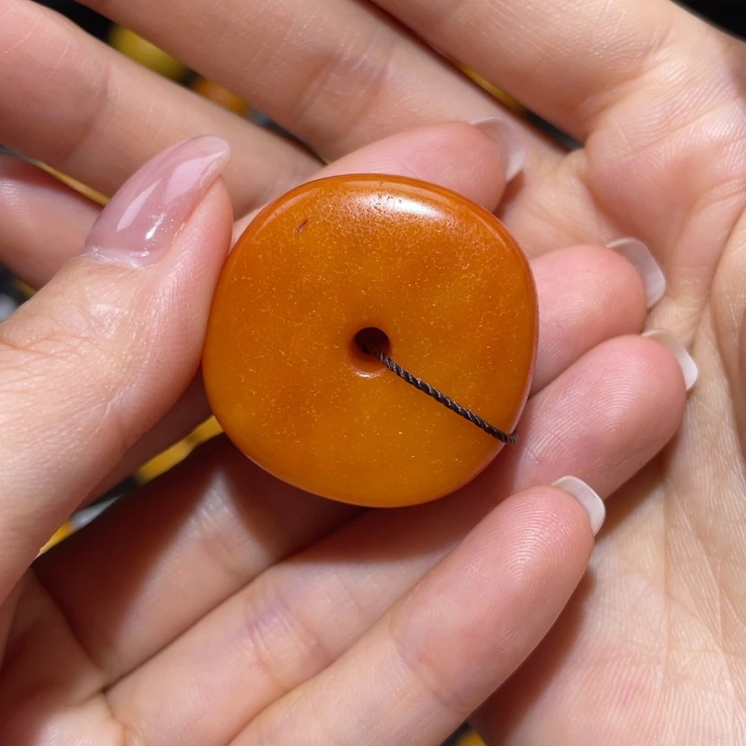 【闪购商品】琥珀裸石未镶嵌饼子