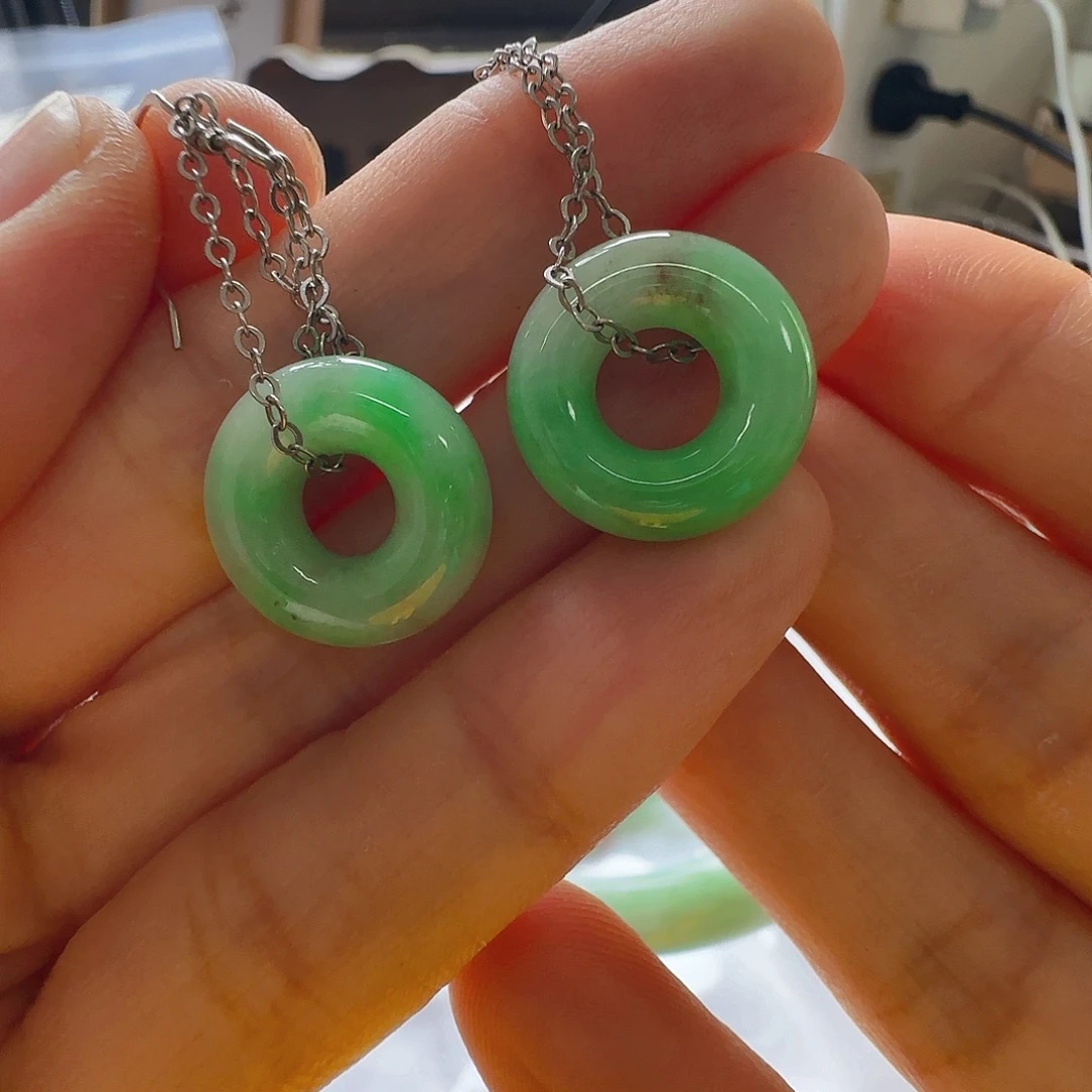 翡翠未镶嵌颈饰翡翠180