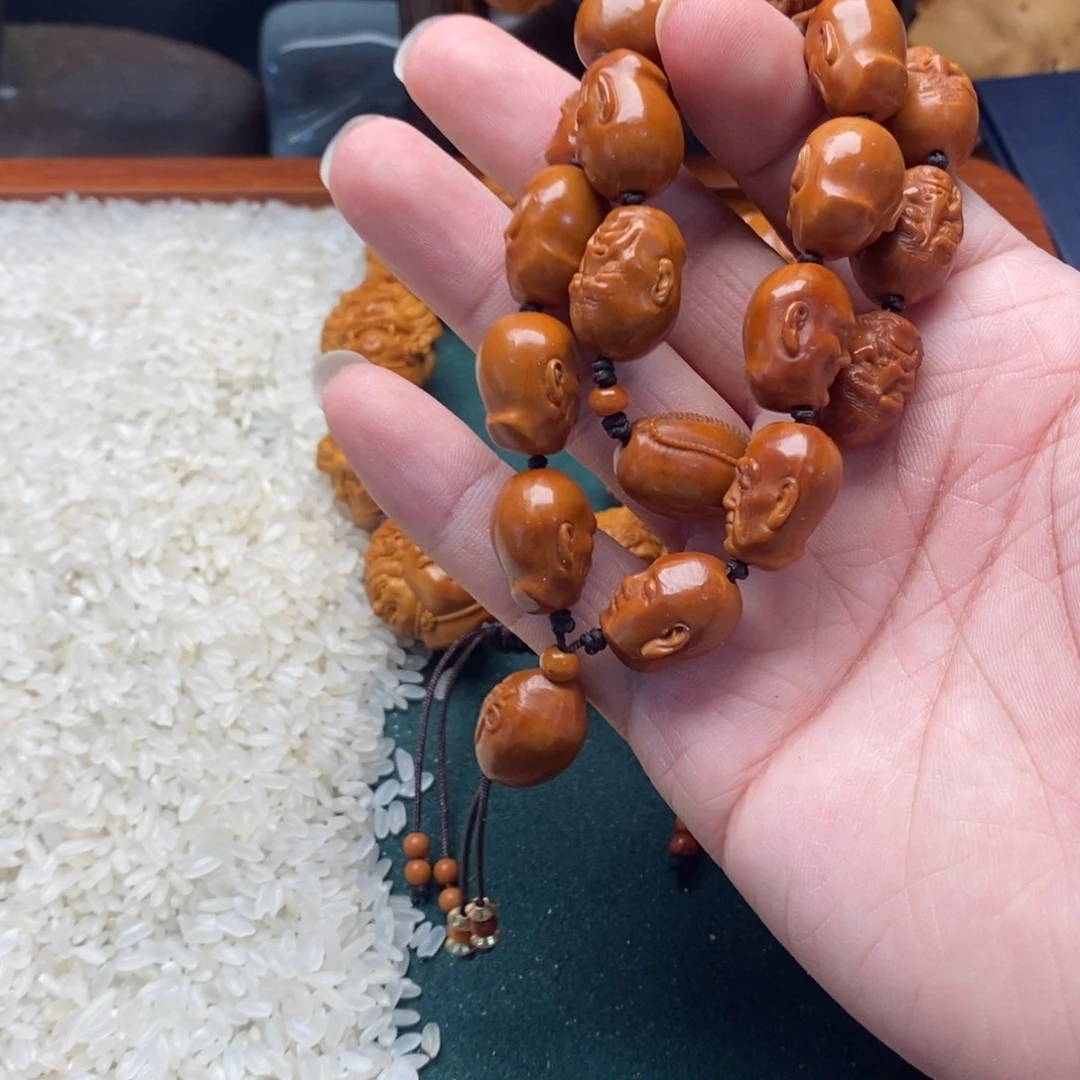 橄榄核吊坠橄榄手持