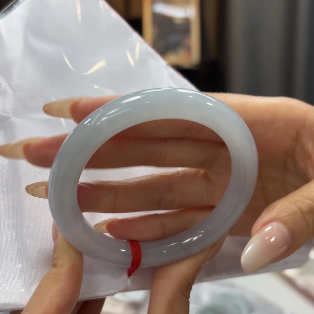 翡翠未镶嵌手镯翡翠