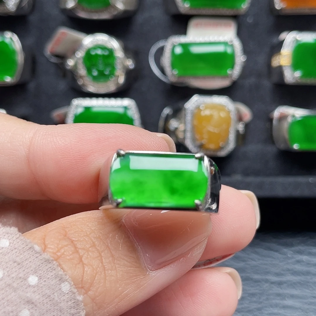 银S925镶嵌戒指翡翠天然A货翡翠没运费险2448