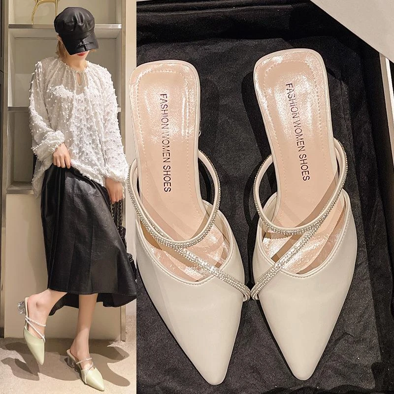 法式尖头水晶方跟包头凉鞋女2025新款春夏仙女风水钻粗跟高跟凉鞋