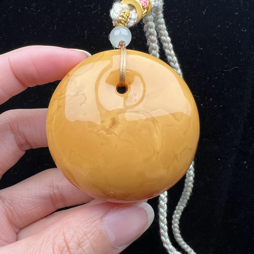 Y3605天然原矿蜜蜡鸡油黄妖花扣子 47*24mm抖音基地质检发货