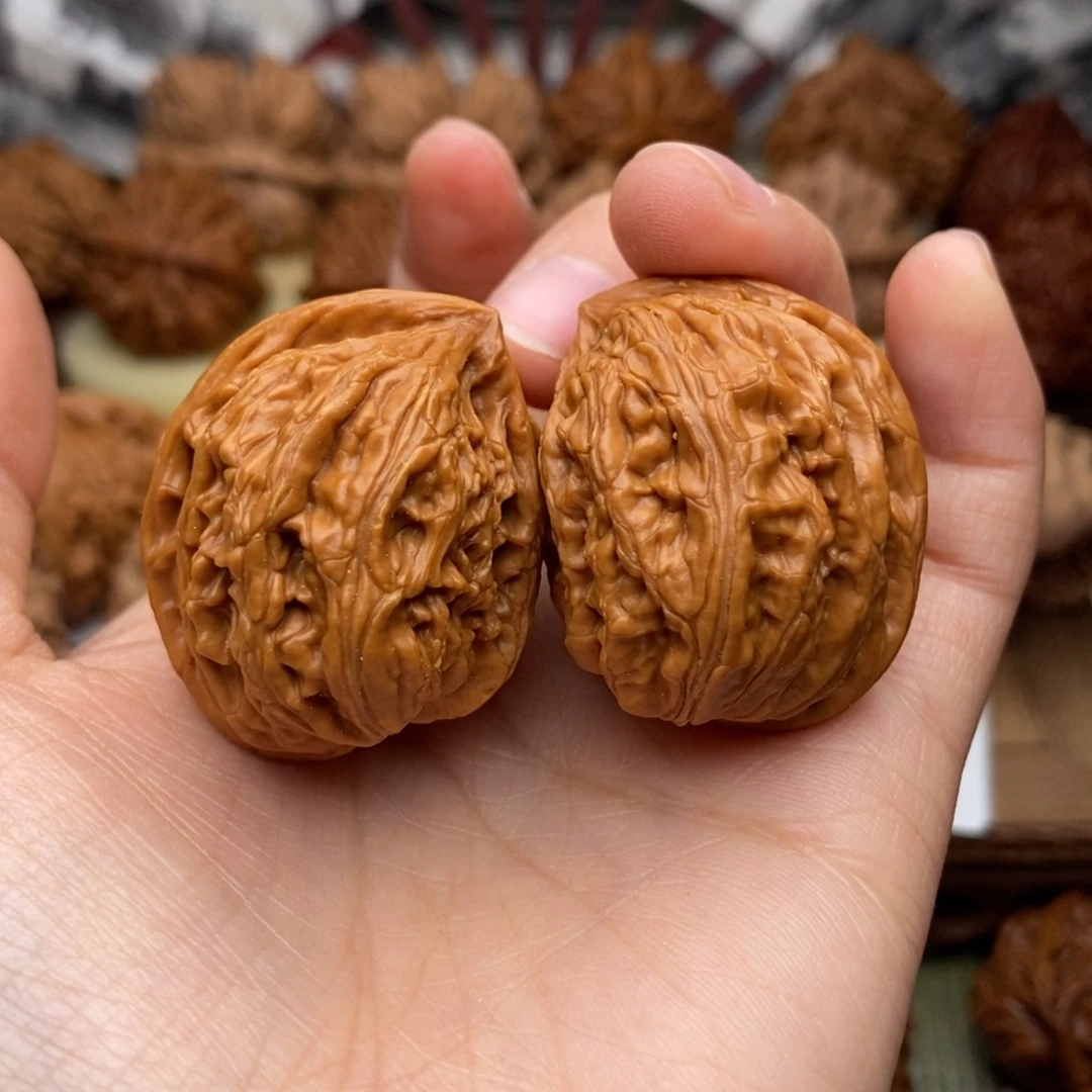 文玩核桃把件188号半壁