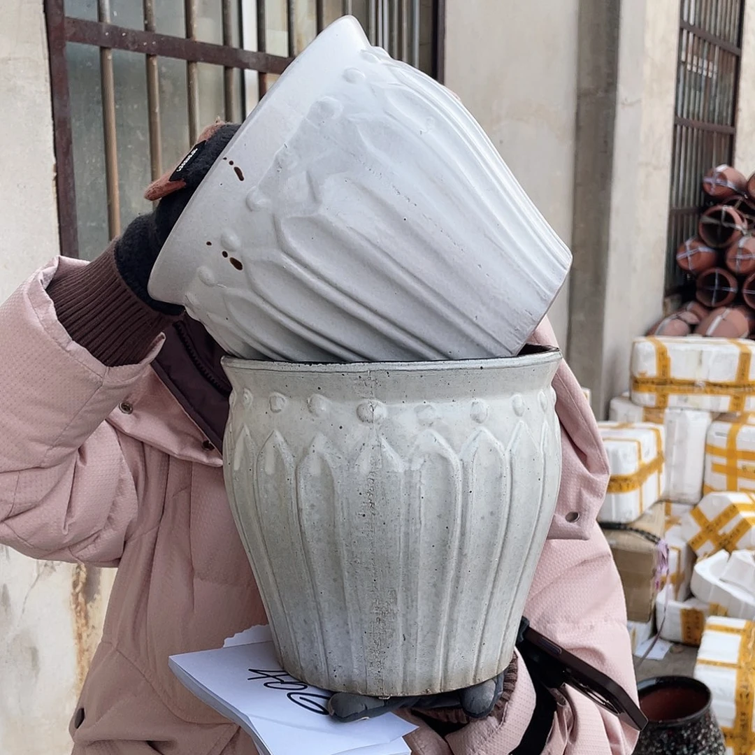 红陶王嫂花盆0213-徐白布丁微瑕