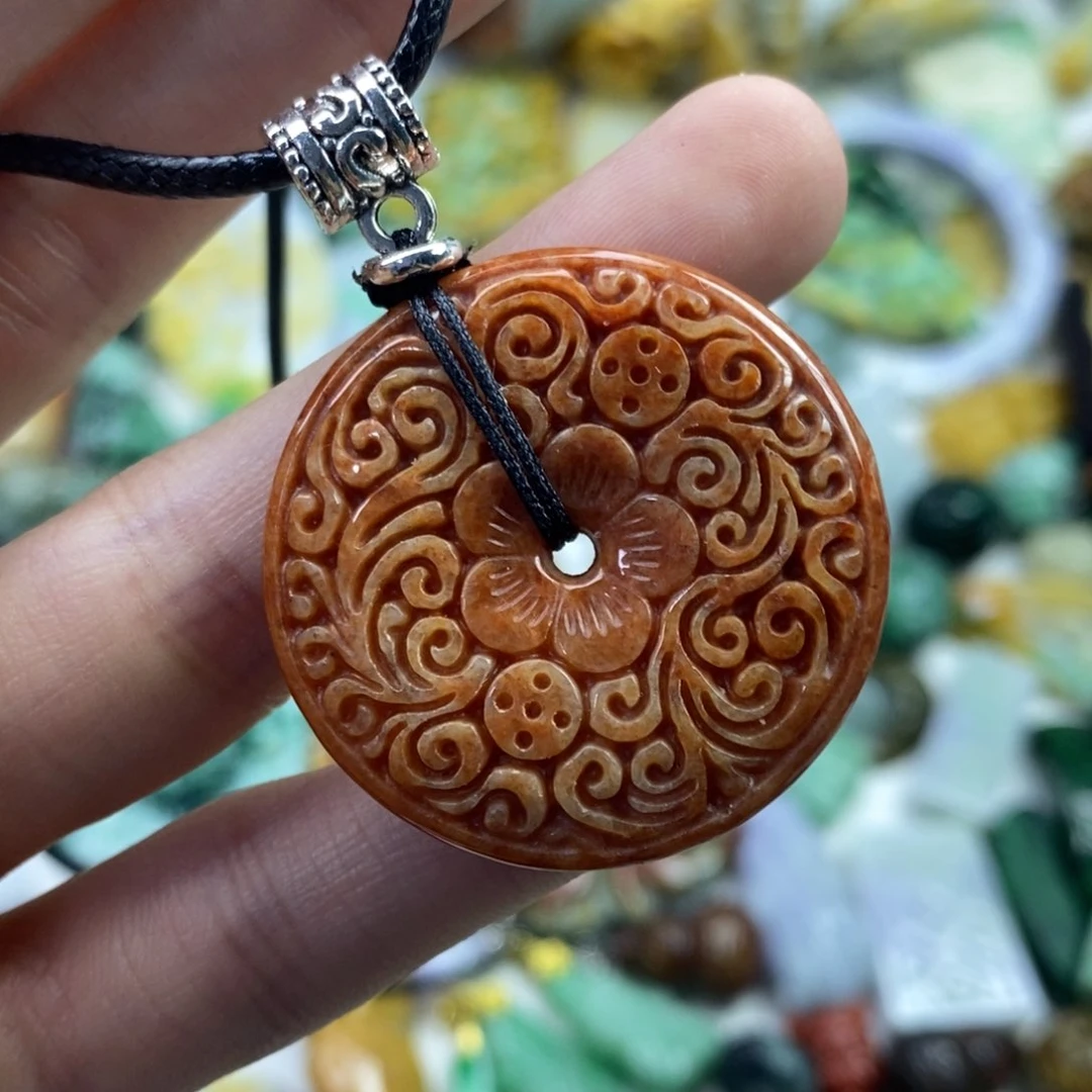 翡翠未镶嵌颈饰吊坠