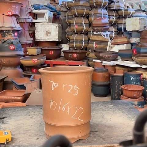 紫砂花盆竹节盆一个