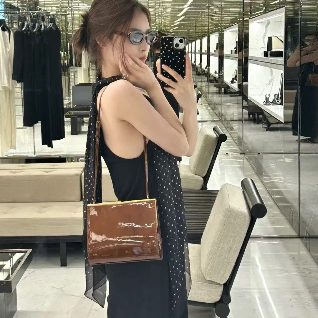 高品质衣服【孤平剪漏】轻奢小众设计连衣裙内搭背心裙 多退拉黑