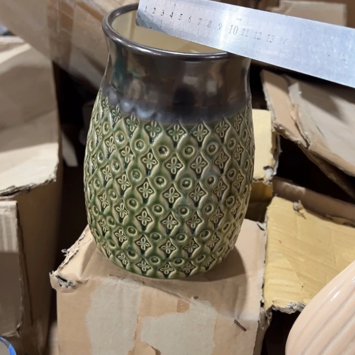 陶瓷花瓶摆件外贸出口（微瑕）高20口10公分