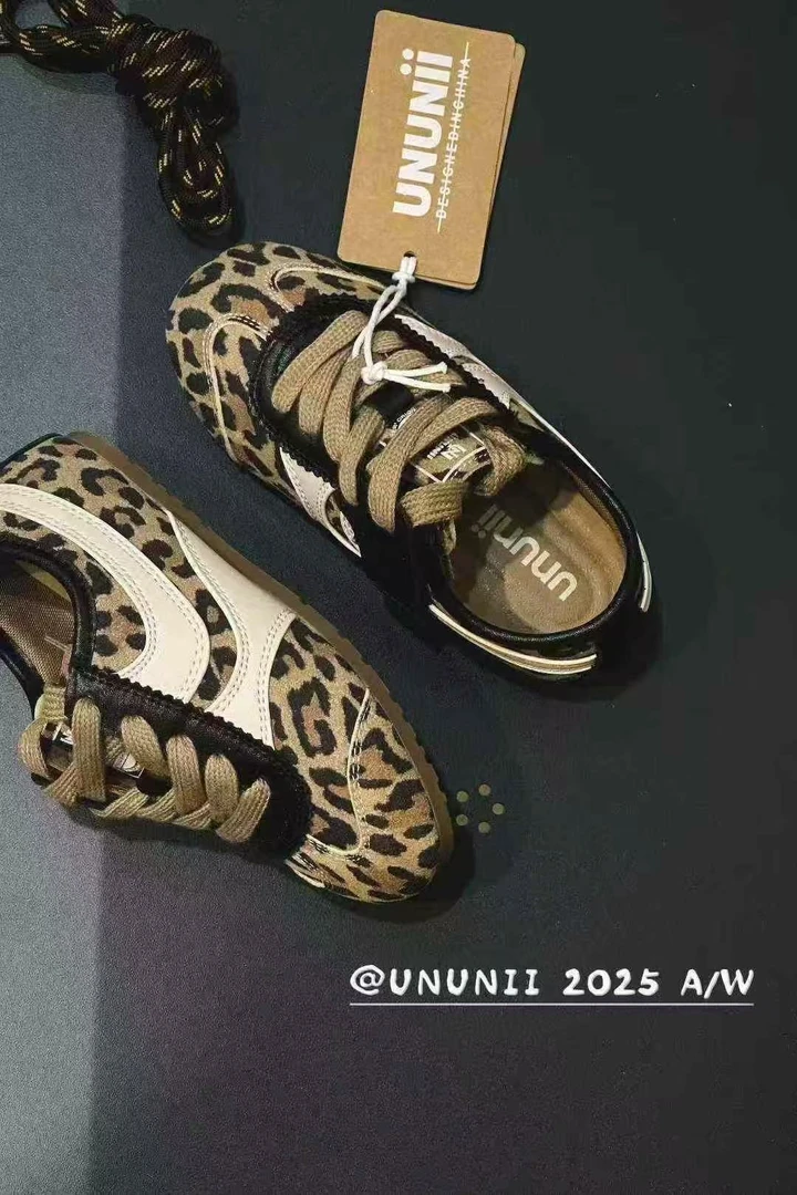 儿童舒适时尚休闲鞋