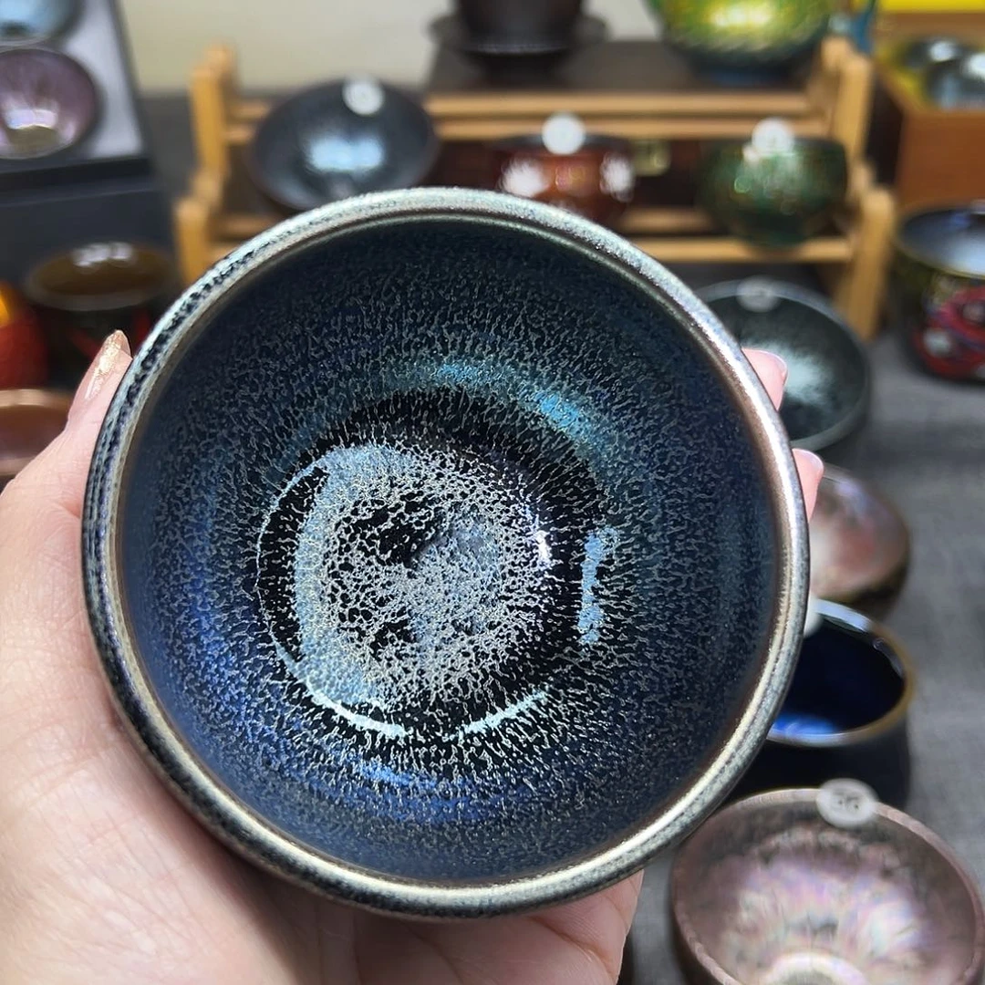 茶盏蓝麒麟波体手工