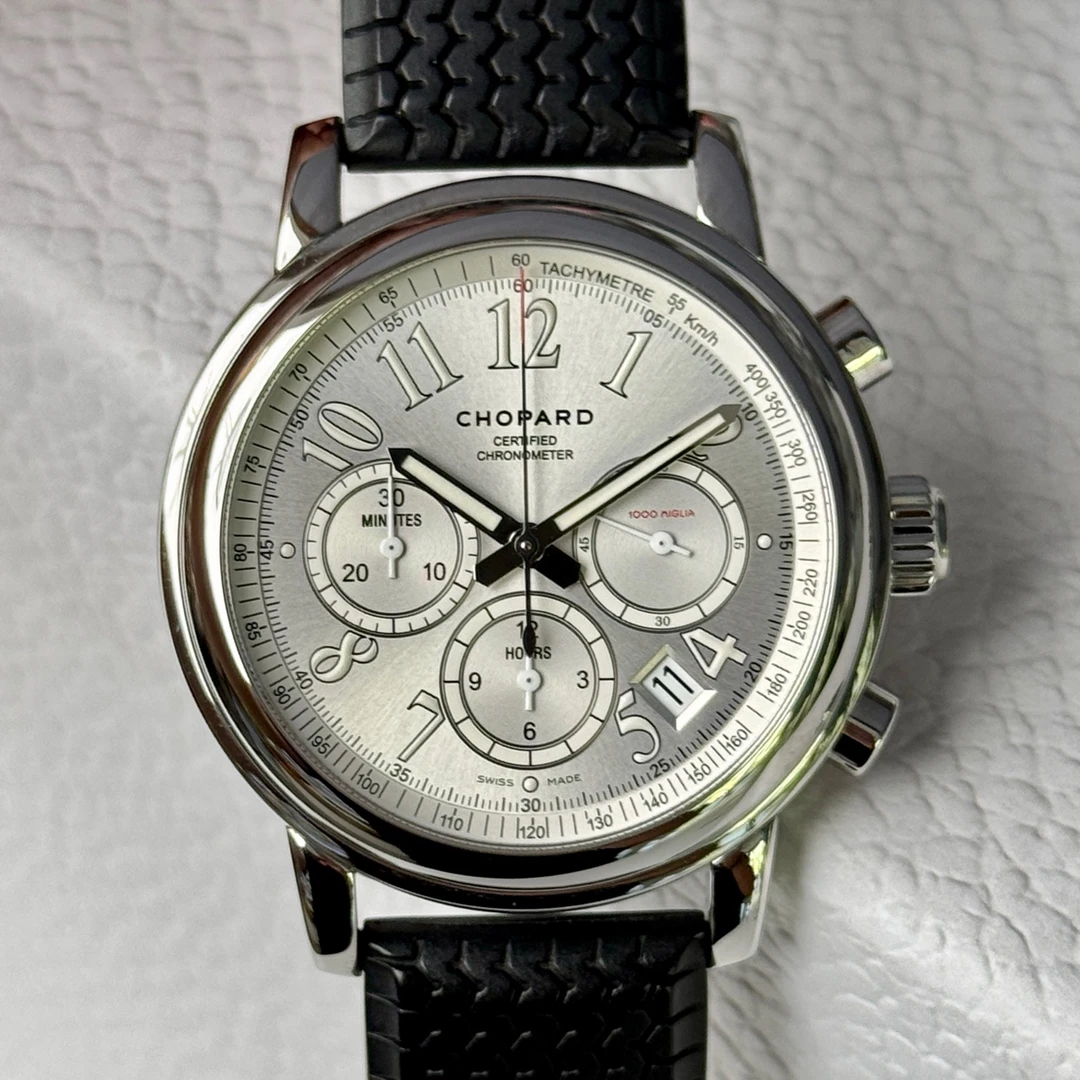 95新 Chopard/萧邦 MILLE MIGLIA系列/168511-3015/精钢/表径42mm