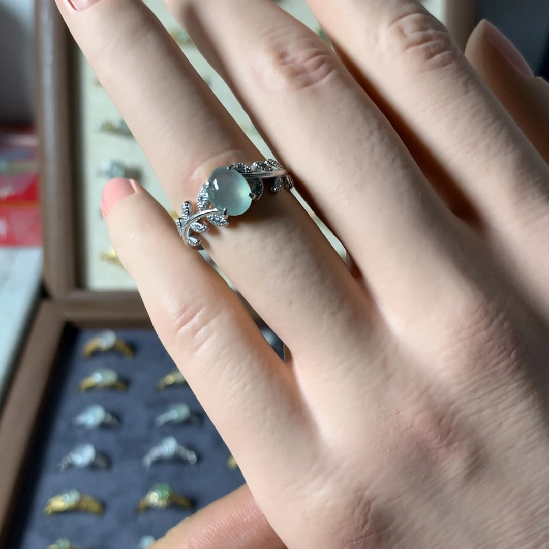 张***包翡翠未镶嵌戒指0027