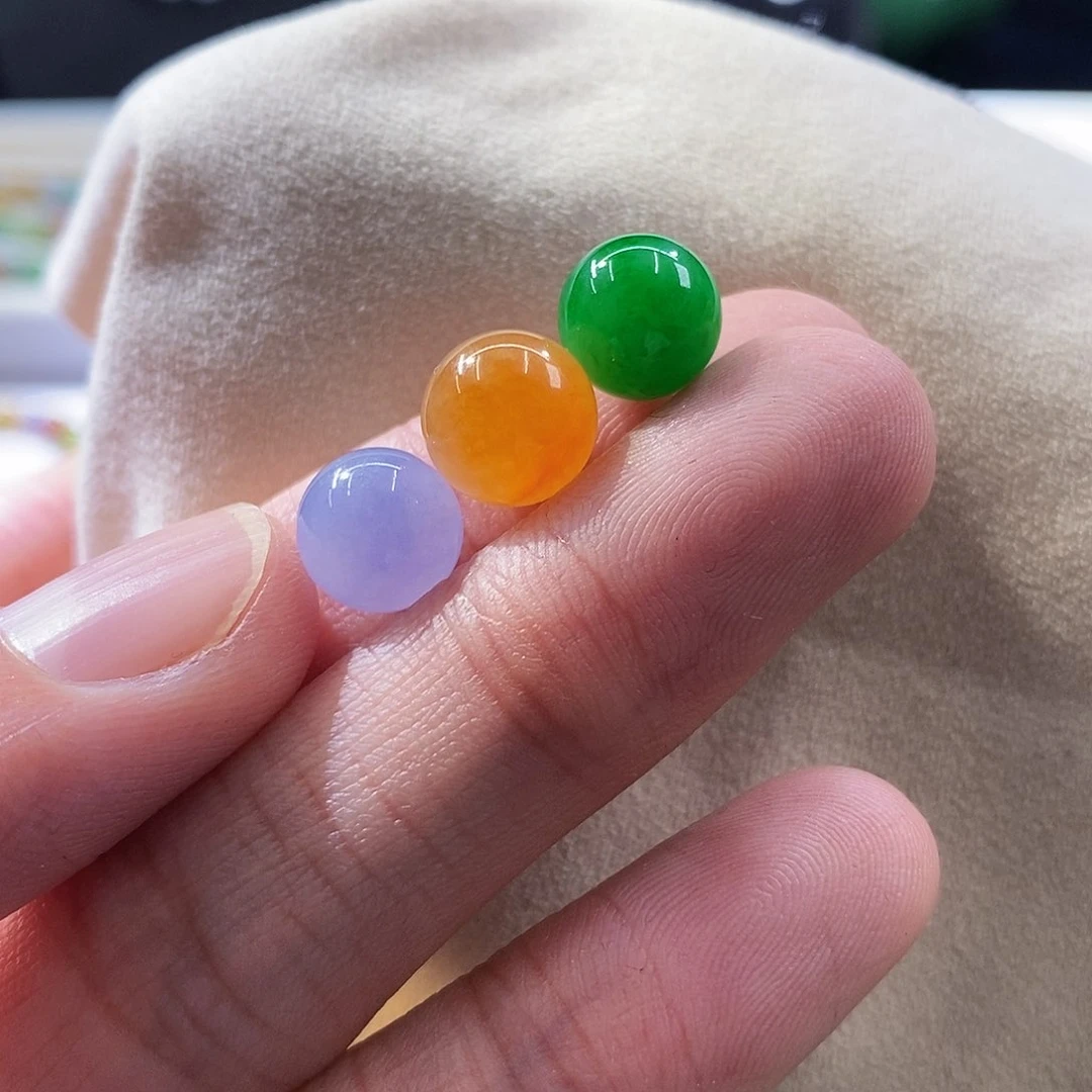 翡翠散珠每个不同价，多样性发其一