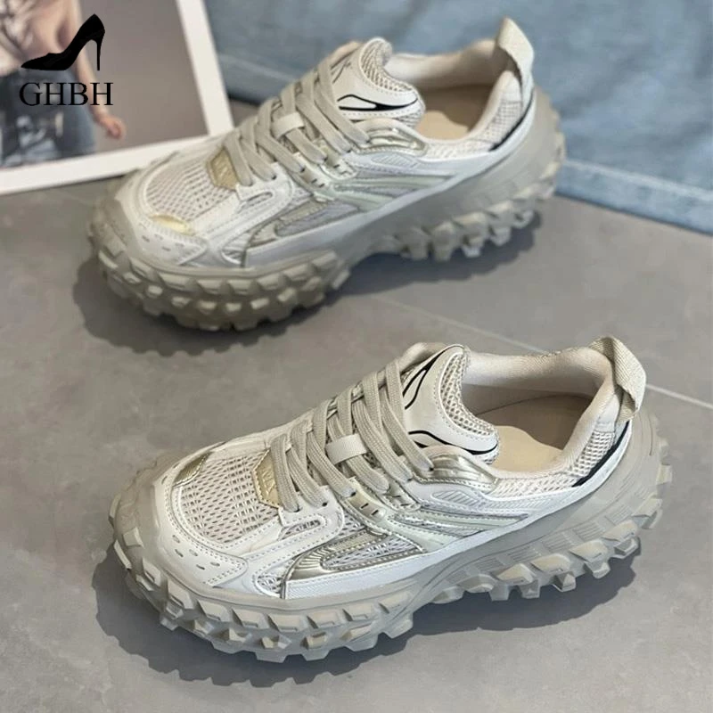 2025春秋季新款榴莲底老爹鞋女网面显脚小厚底透气百搭休闲运动鞋