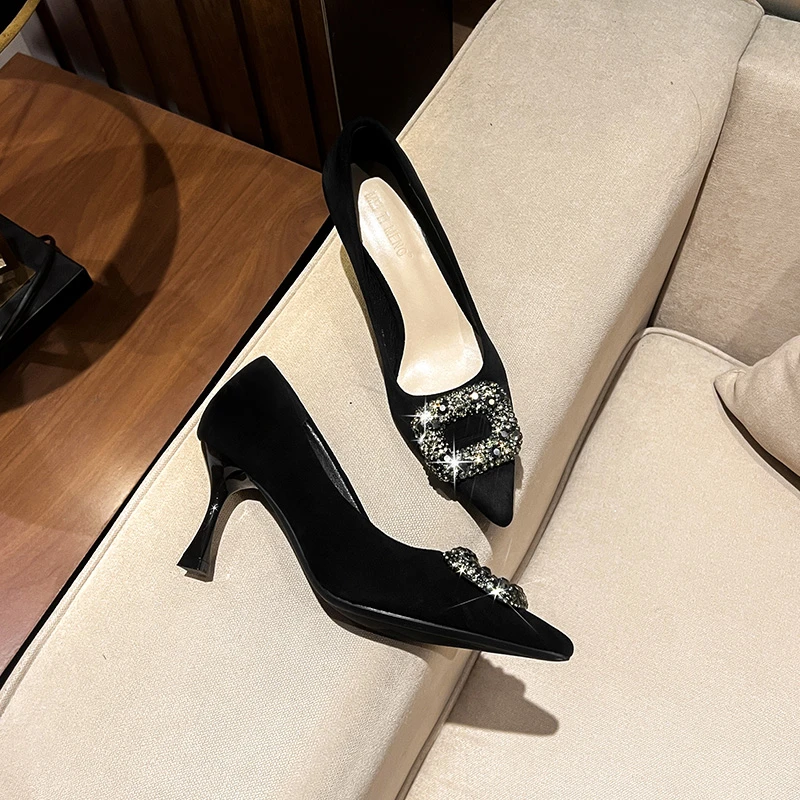 2025新款黑色工作鞋性感单鞋浅口气质时尚百搭法式尖头细跟单鞋